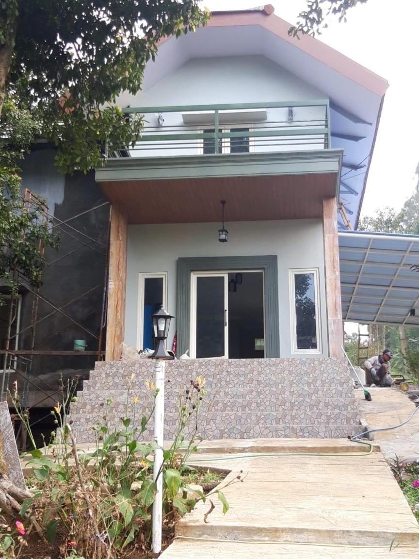 Camp House होटल 4*