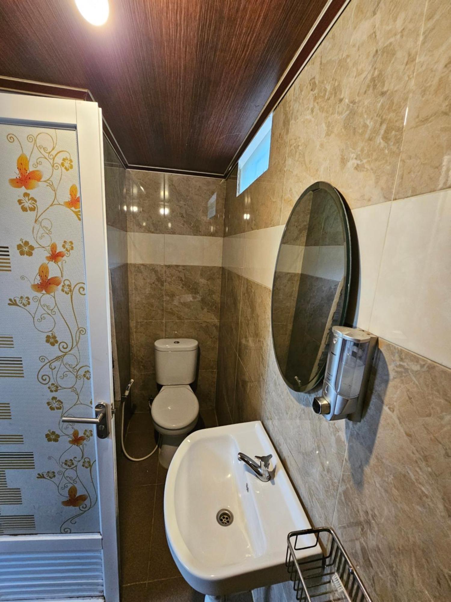 Camp House होटल 4*